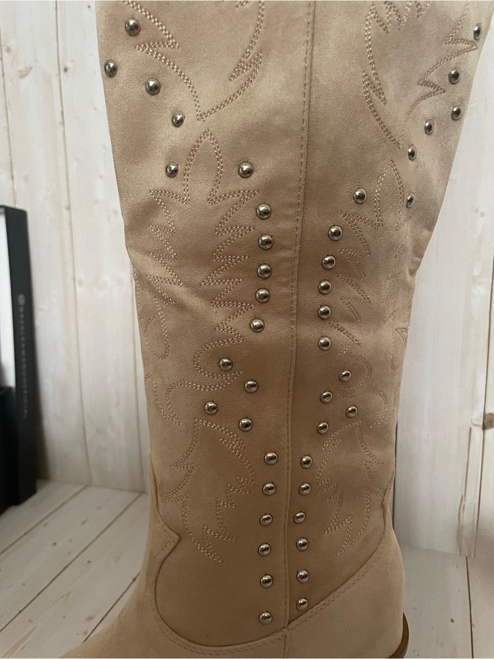 Azalea Wang Beckett "Ella" Taupe Western Boot - Picture 3 of 4